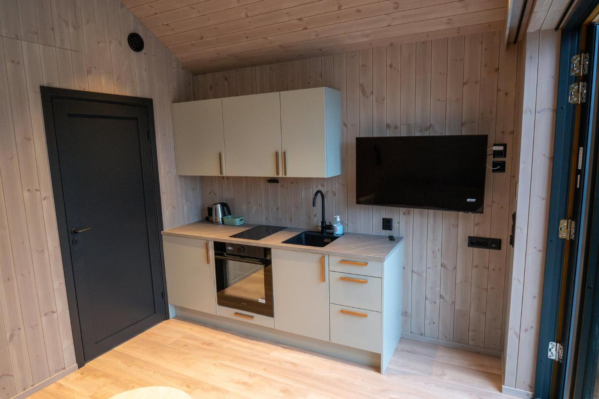 Kulleseidkanalen Gjestehamn Bomlo ภายนอก รูปภาพ