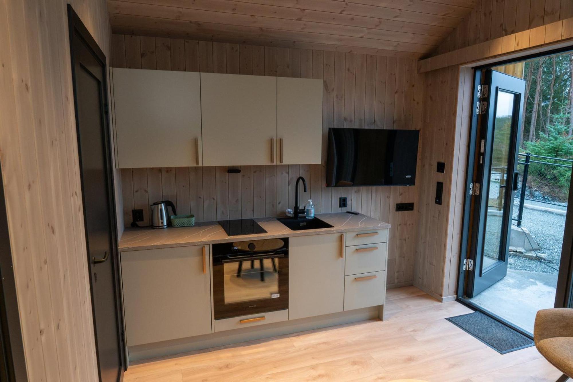 Kulleseidkanalen Gjestehamn Bomlo ภายนอก รูปภาพ